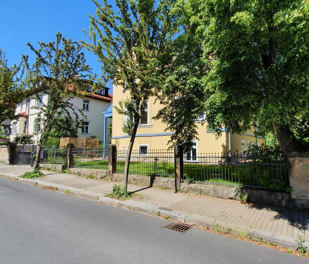 Pineapple Apartments Dresdner Heide Mit Garten Дрезден Экстерьер фото